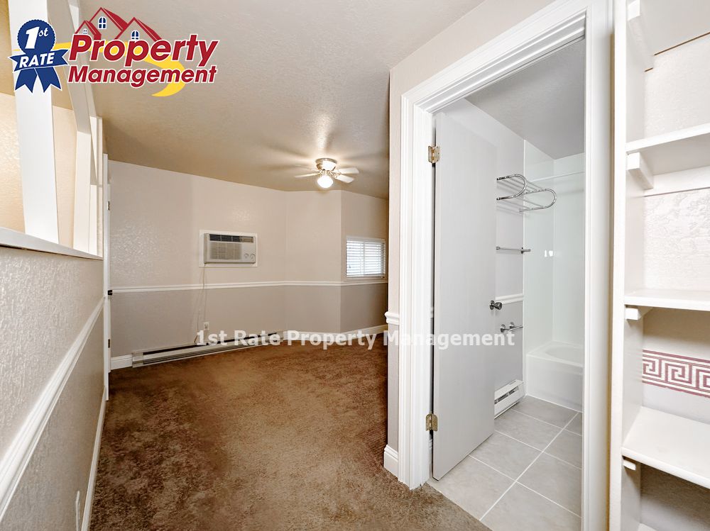 Floorplan Gallery Image - Upstairs Entry